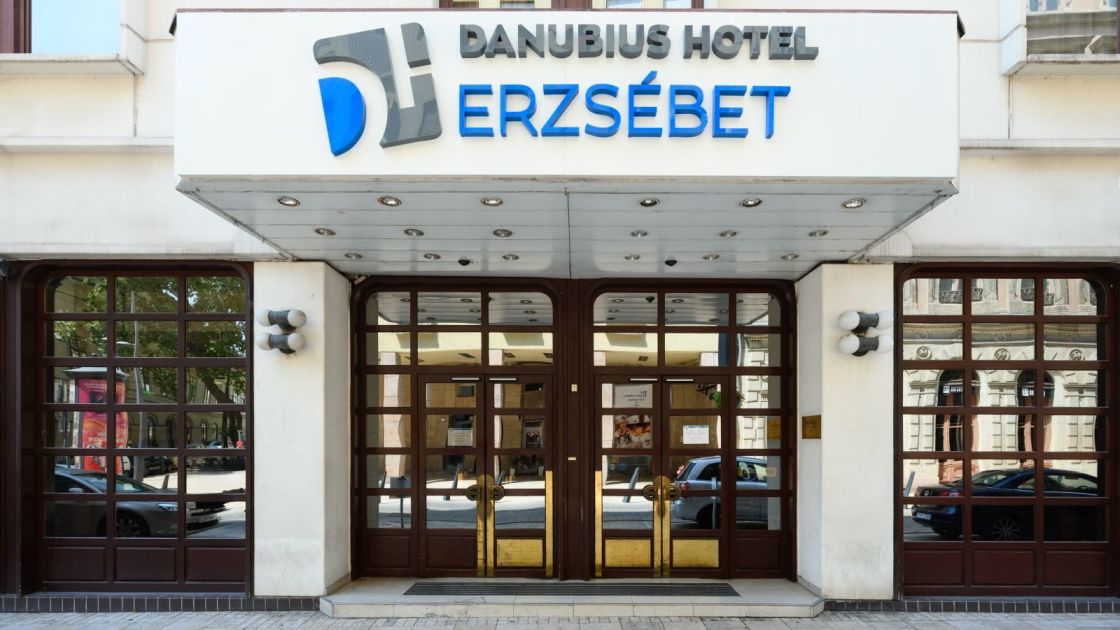 Danubius Hotel Erzsébet l Photo by danubiushotels.com