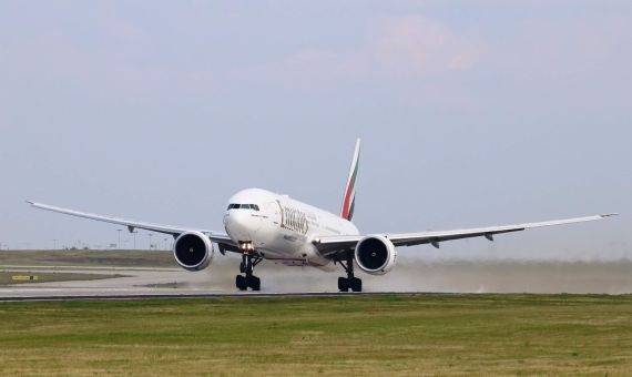 First take-off from renewed runway | Budapest Airport