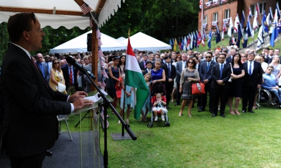 American Chargé d’Affaires David J. Kostelancik speaking at the Official Independence Day Celebration | source: facebook/US Embassy