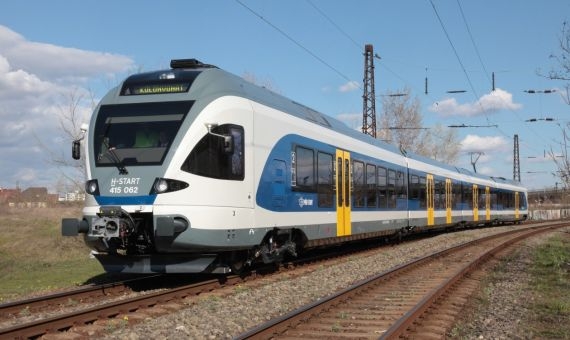 All hungarian trains halted due to a bomb threat | source: mavcsoport.hu