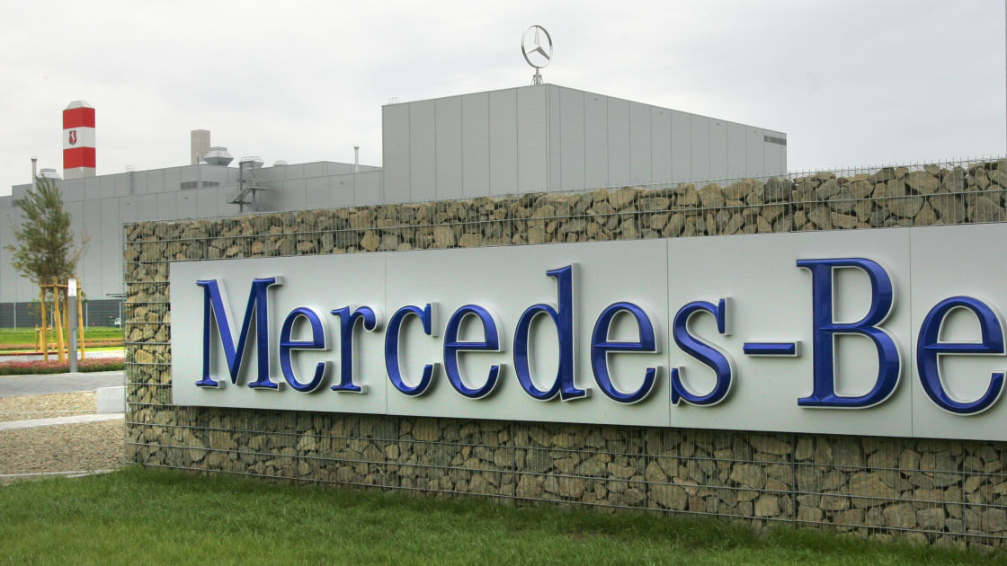 Automotive industry output climbs 8.0% in April