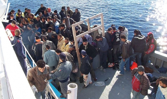 Migrants arrive at Lampedusa Sicily | Vito Manzari/Wikipedia