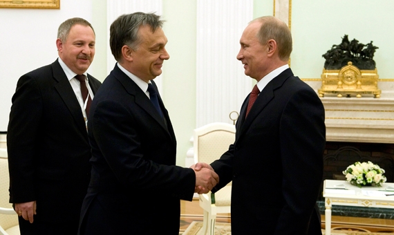 hvg.hu claims the bond deal was inked at the Putin-Orbán talks in Moscow in early February | Szilárd Koszticsák/MTI