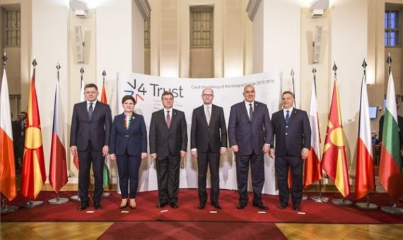 PMs of the V4 group with those of Bulgaria and Macedonia in Prague | Balázs Szecsõdi / Hungarian PM's office